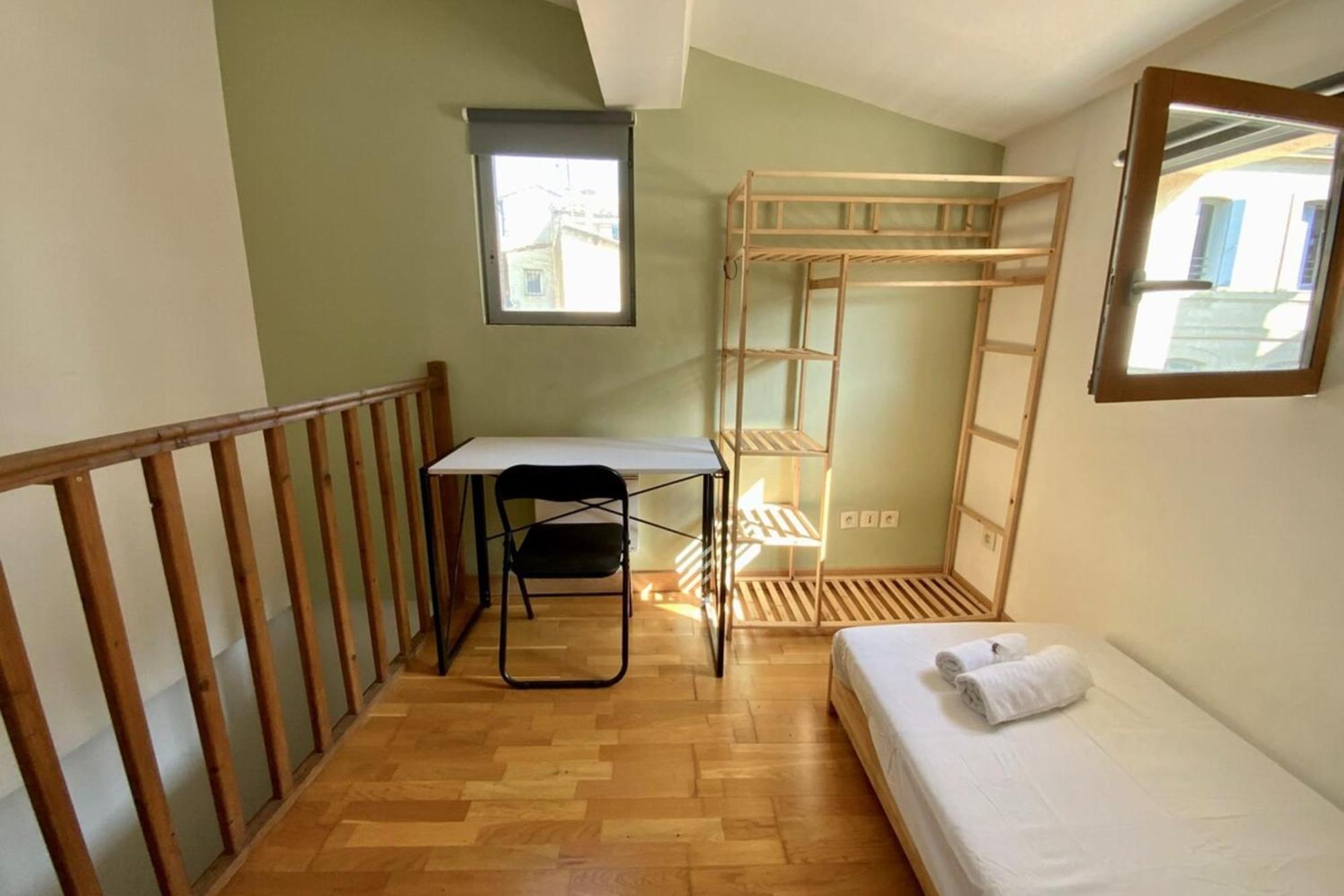 The Triplex- 3 Bedrooms In The Escutcheon! Montpellier Extérieur photo